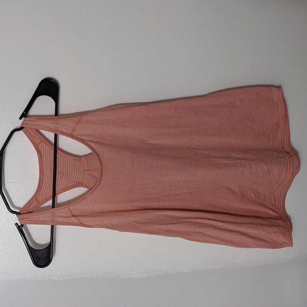 Lululemon loose fitting swiftly tech tank top size 8